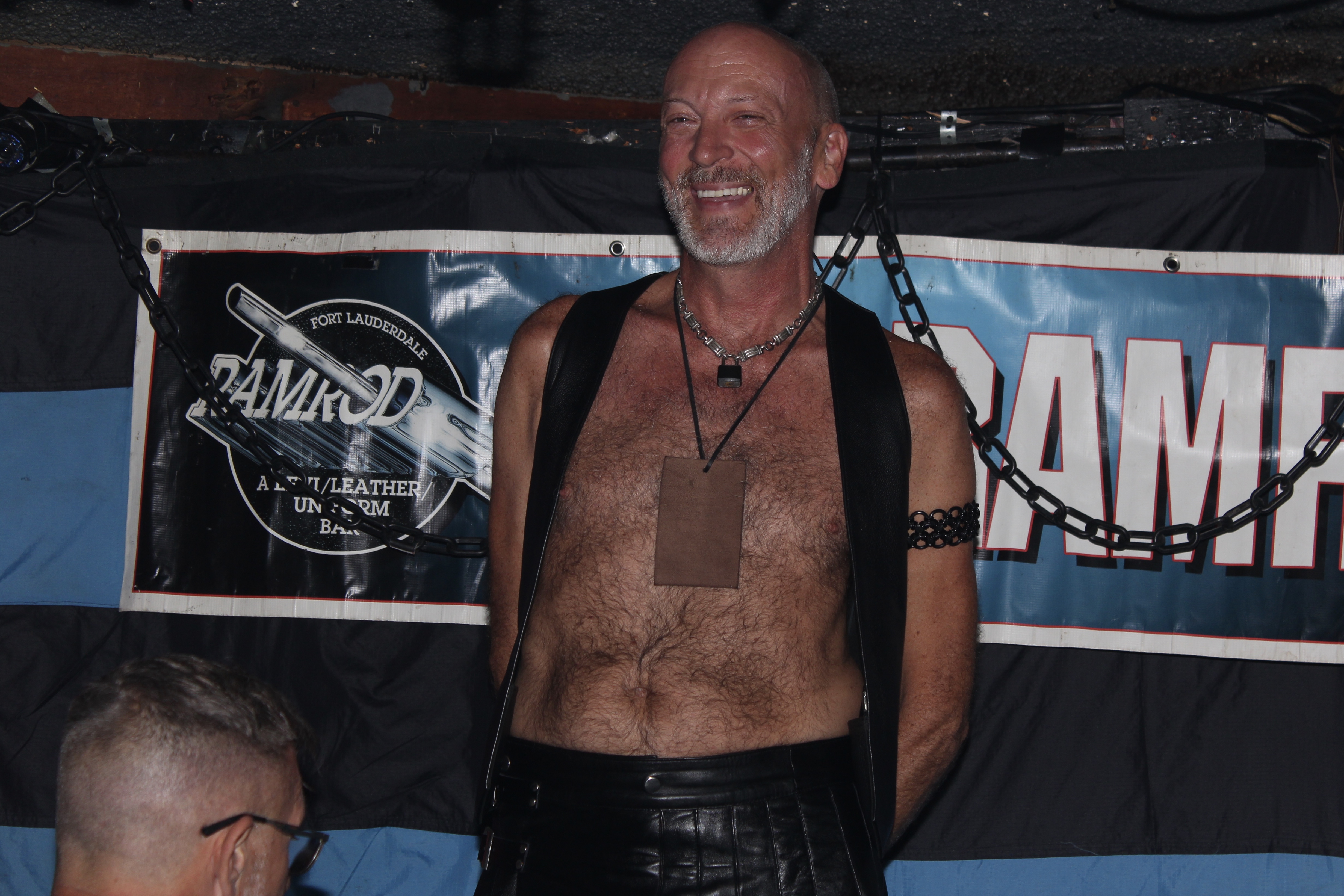 wolf gay bar fort lauderdale